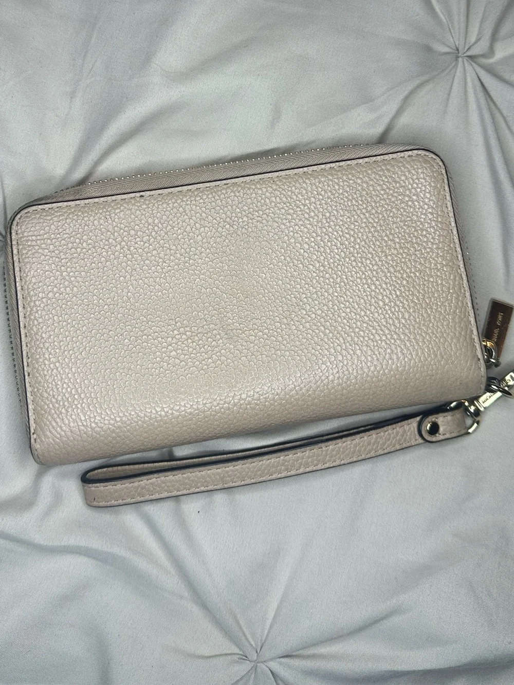 Michael Kors Pebbled Leather Wristlet in Light Taupe